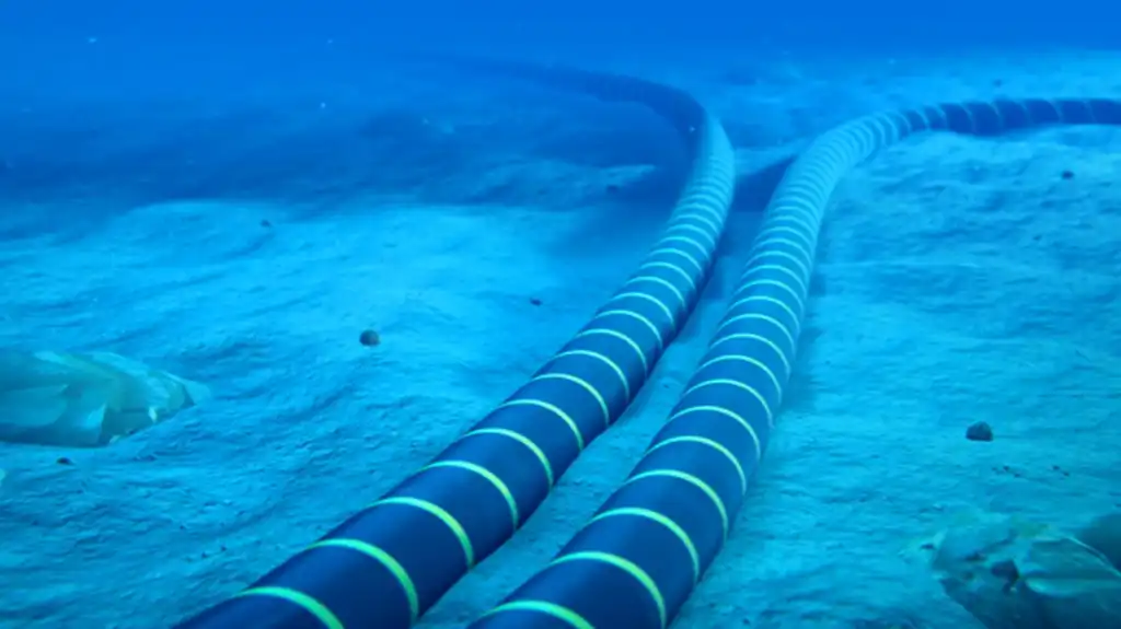 Submarine cables on the ocean floor